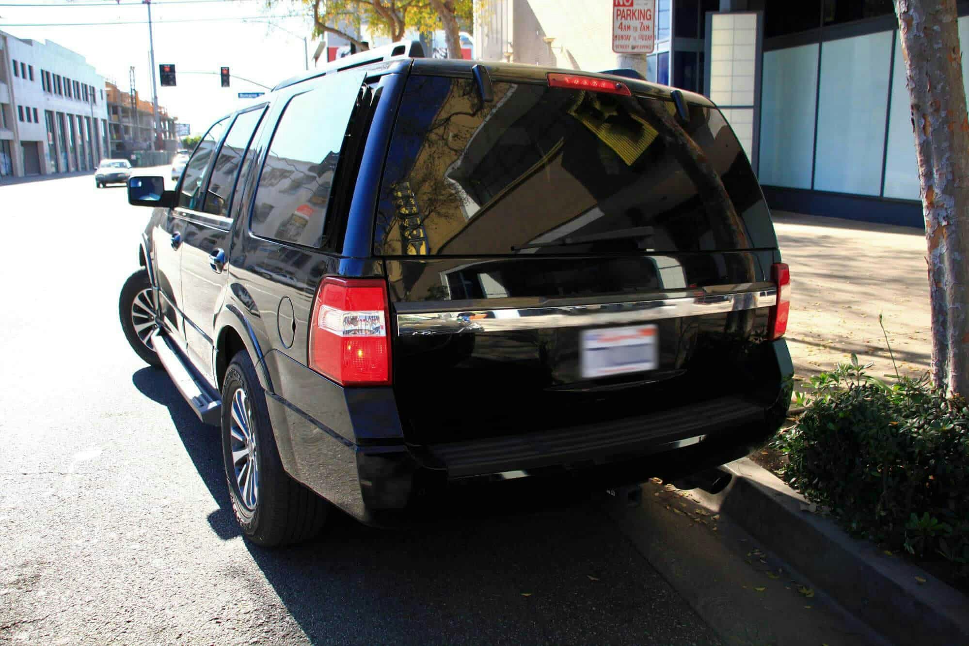 car parallel parking on road