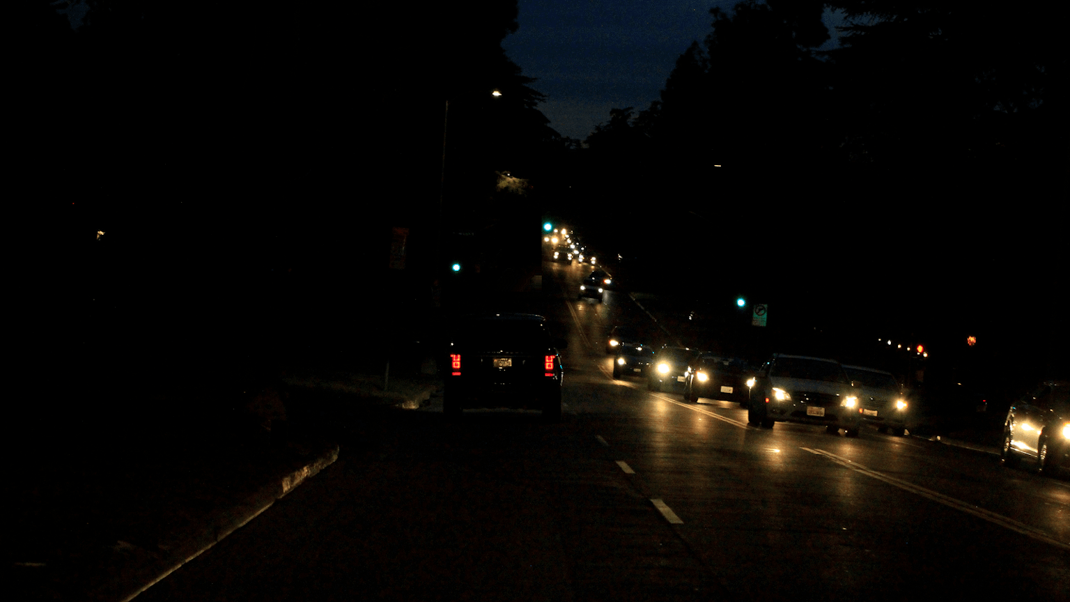 Dipped Headlights vs Full Beam When to Use Them